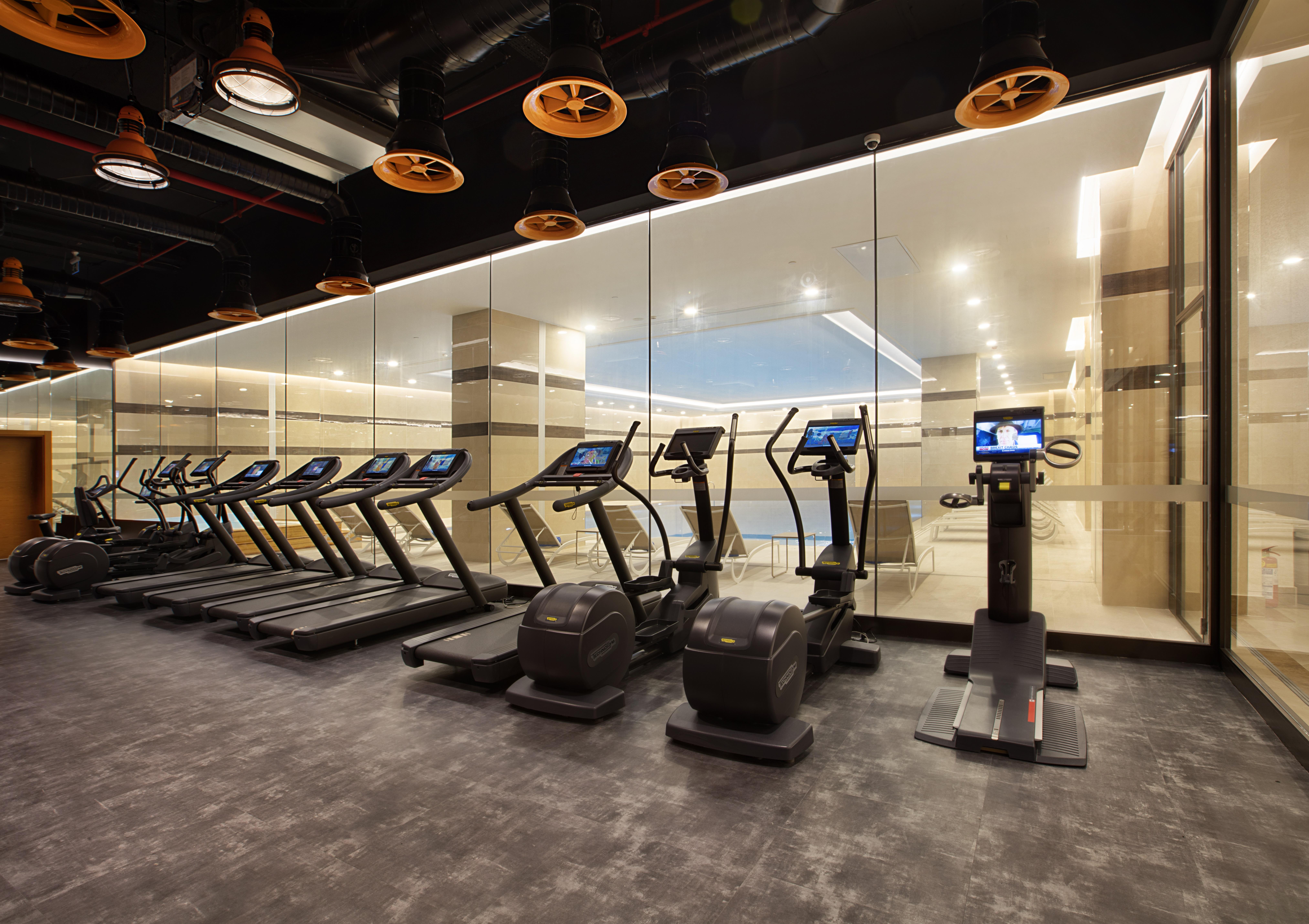 Ottoman'S Life Hotel Deluxe Istanbul Ngoại thất bức ảnh The gym at the hotel
